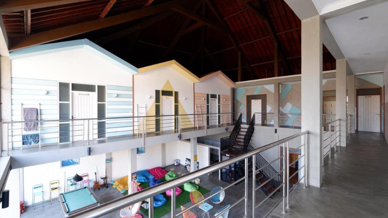 Hostel Hut